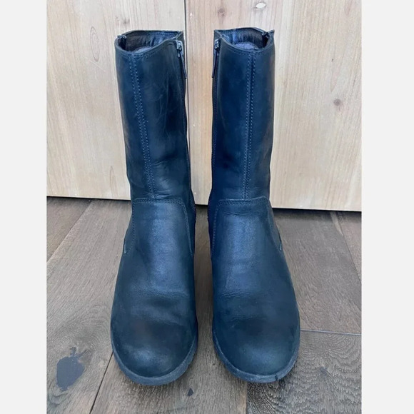 Ugg Australia Joely Leather Wedge Boot Size 6/37 Black Waterproof Shearling - Picture 4 of 9